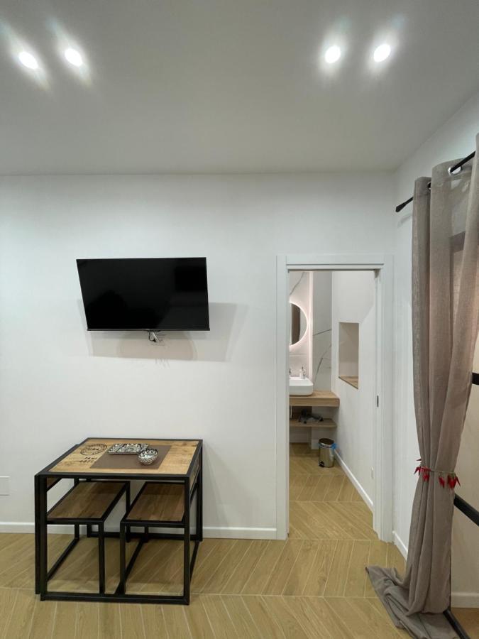 Gennarino Apartments - Panorama Suite With Balcony And Urban Loft Nápoles Exterior foto