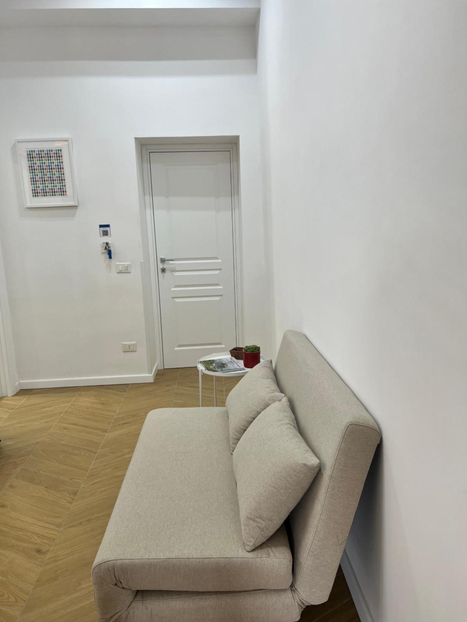 Gennarino Apartments - Panorama Suite With Balcony And Urban Loft Nápoles Exterior foto